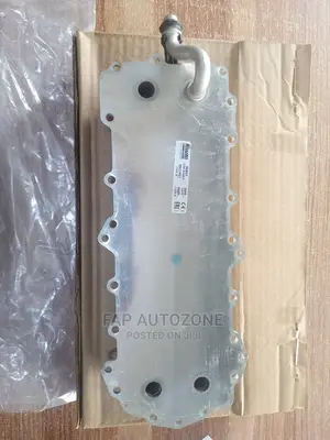 0874. Original Nissen Oil Cooler From USA. Range Rover 90947