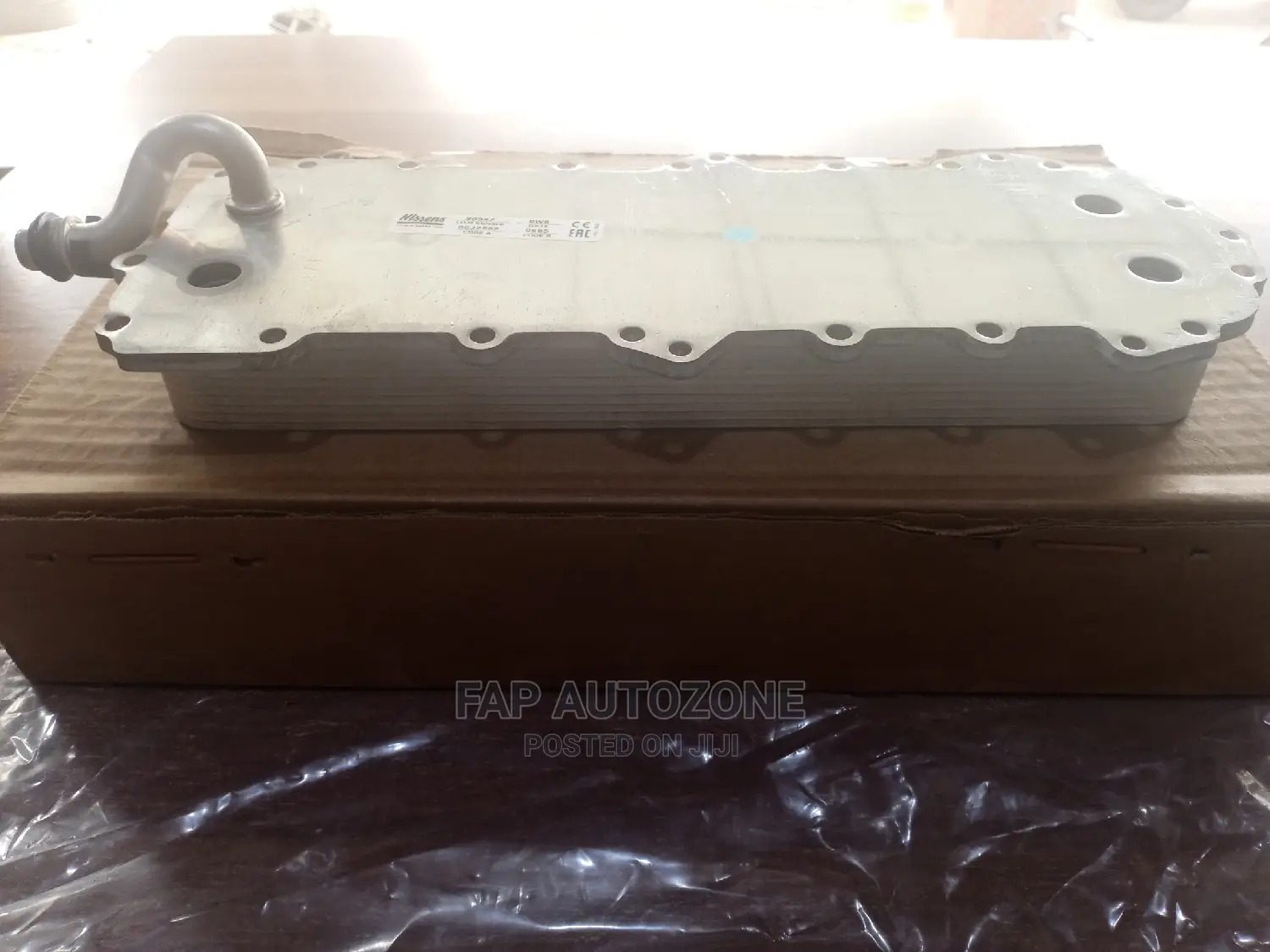 0874. Original Nissen Oil Cooler From USA. Range Rover 90947