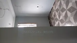 1bdrm Duplex in De-Icons Real Estate, Awutu Senya East Municipal