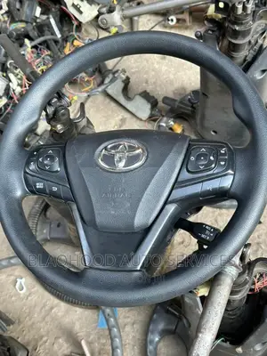 Photo - Toyota Camry 2015-2018 STEERING WHEEL AIRBAG Available