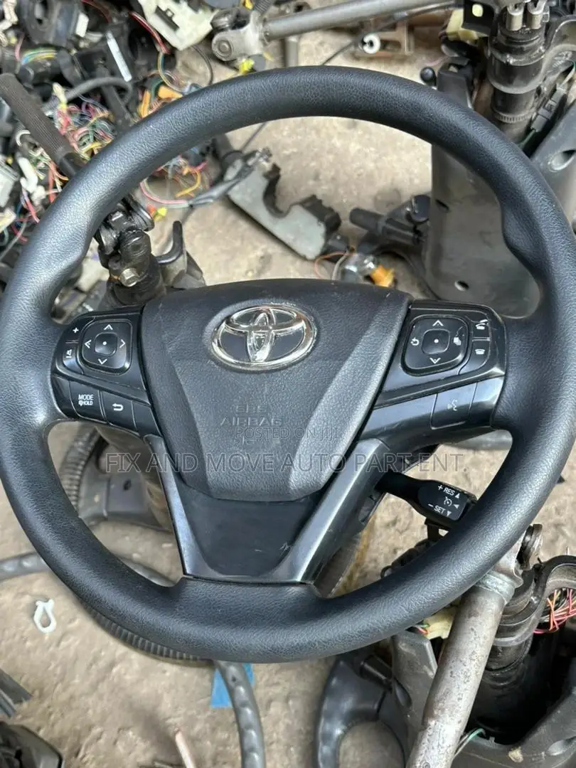 Toyota Camry 2015-2018 STEERING WHEEL AIRBAG Available