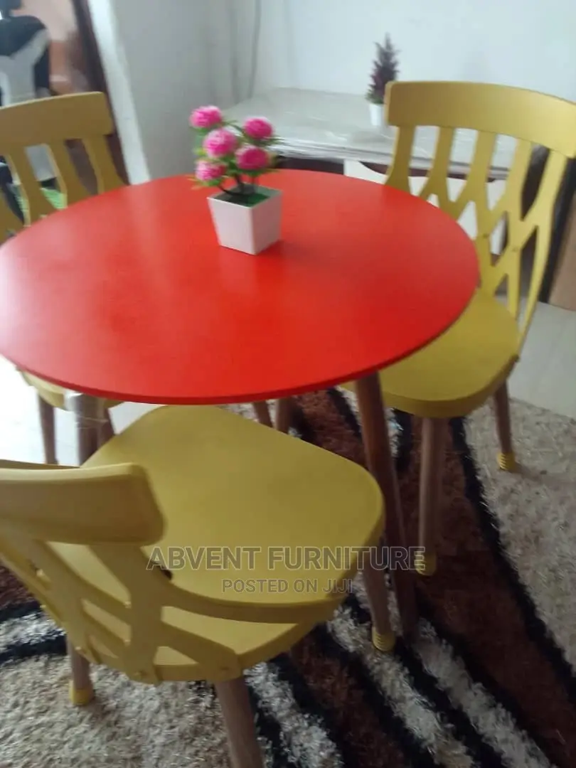 Portable Dinning Table With Chairs