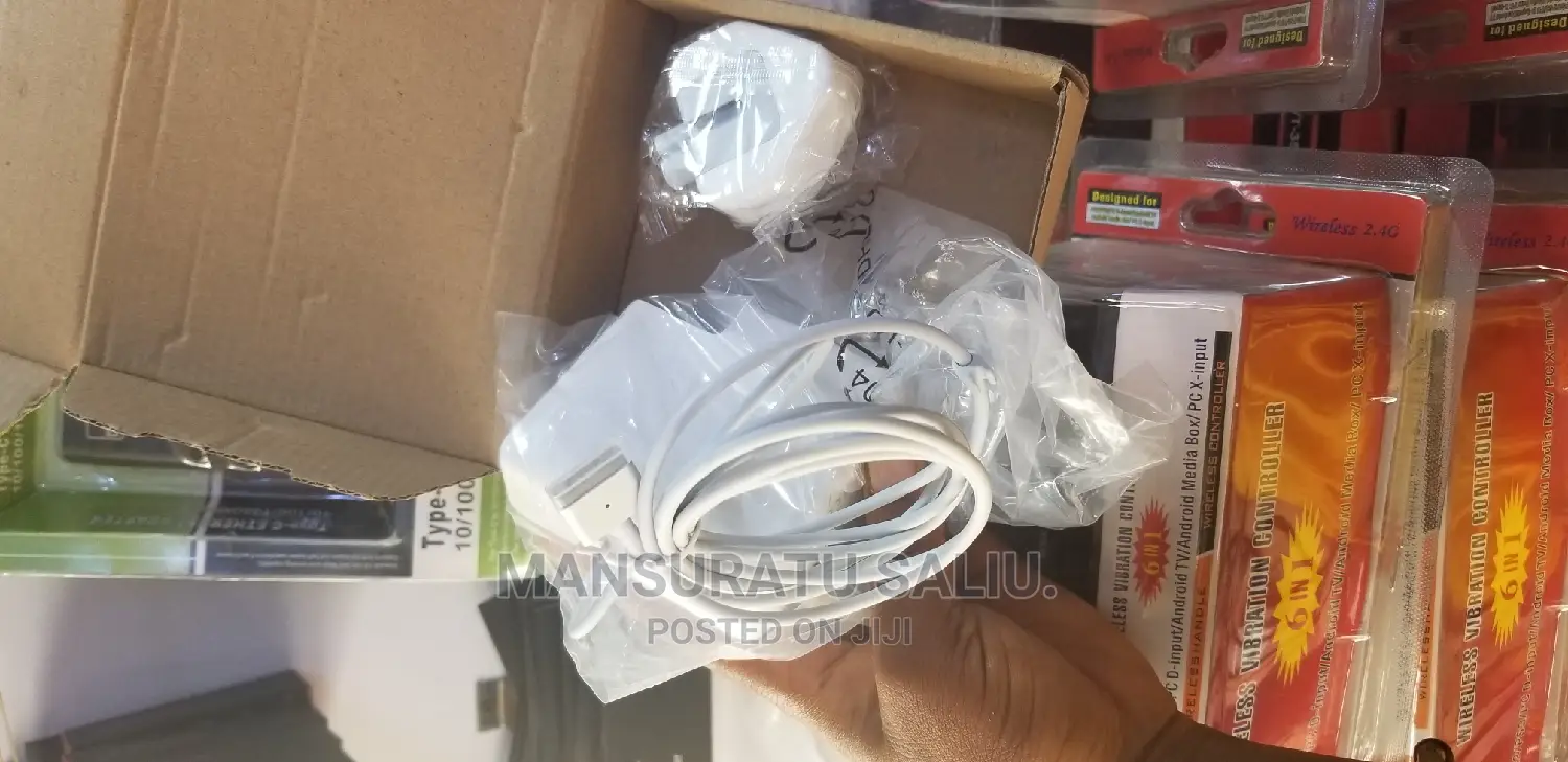 Original Macbook Pro Charger