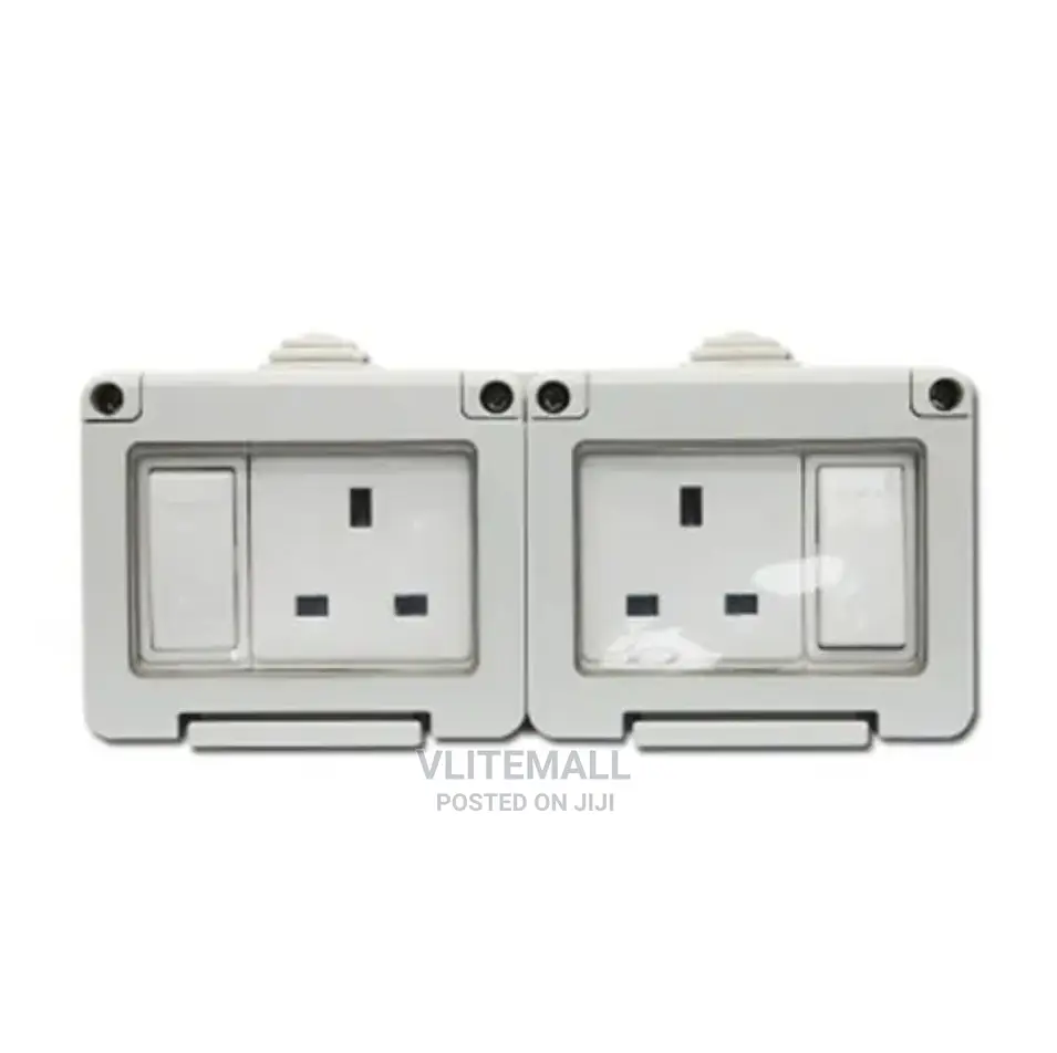 Wp3002 13A Twin Switched Socket Outlet Weather Proof Ip55