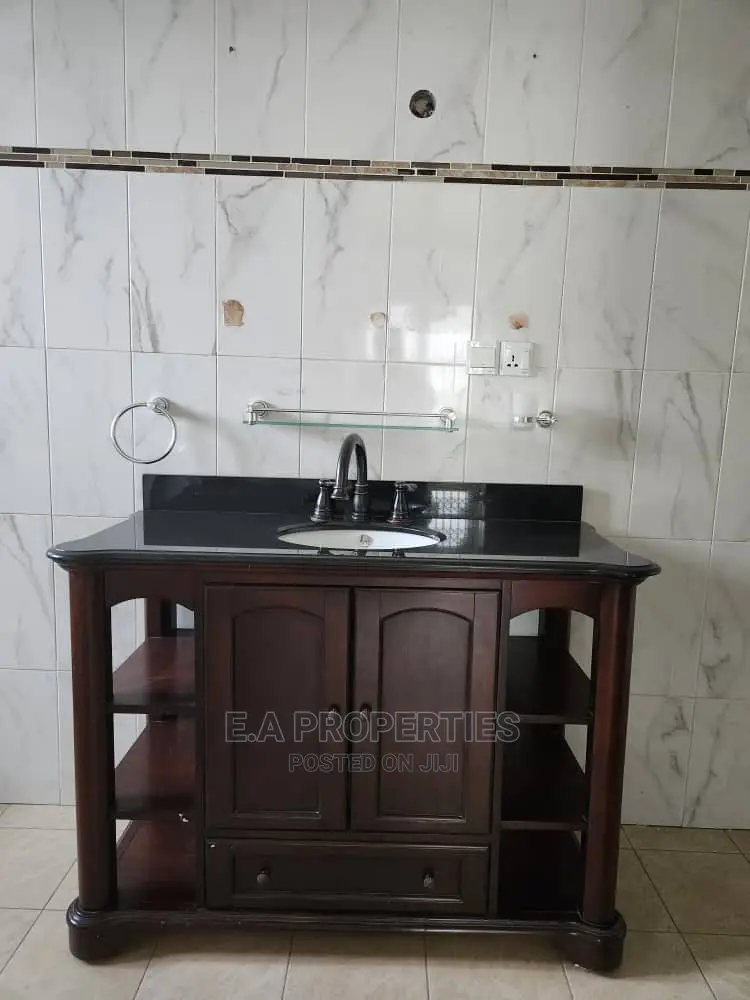 2bdrm Apartment in E a Properties, Barrier for Rent