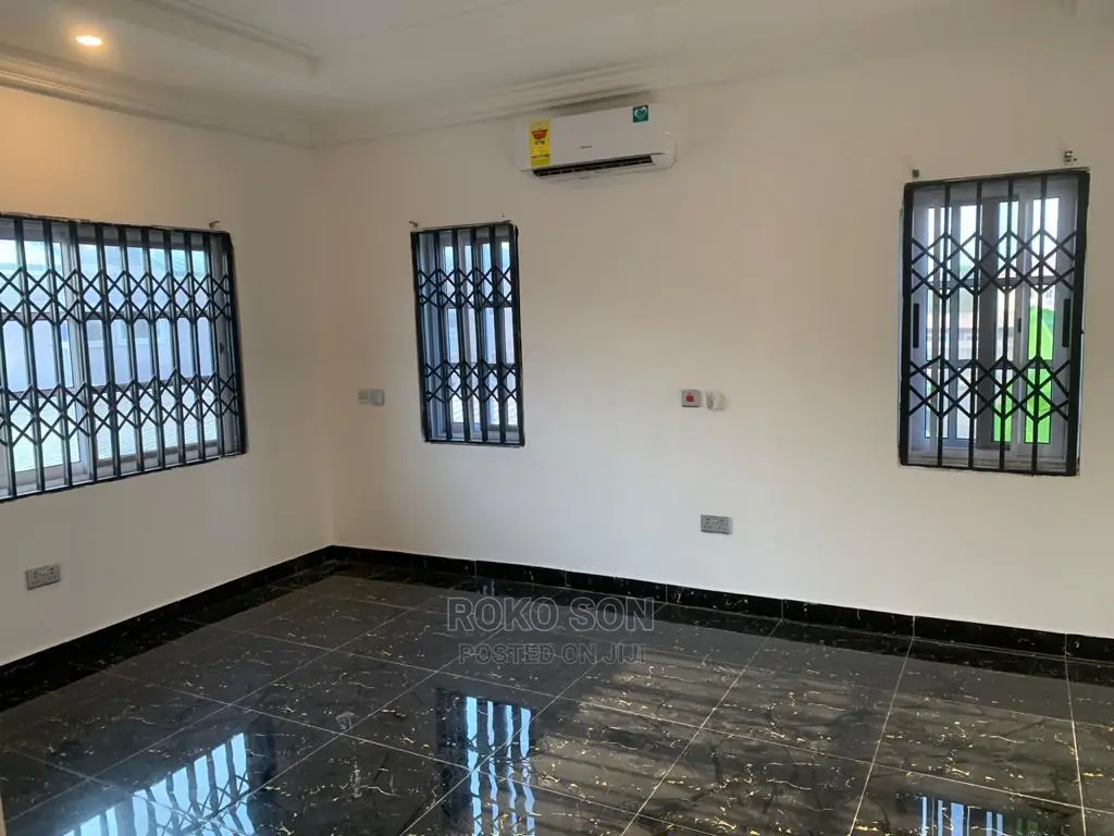 2bdrm Duplex in Dr Roko, East Legon for rent