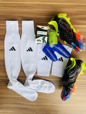 Original Set of Football Boot at Cool Price