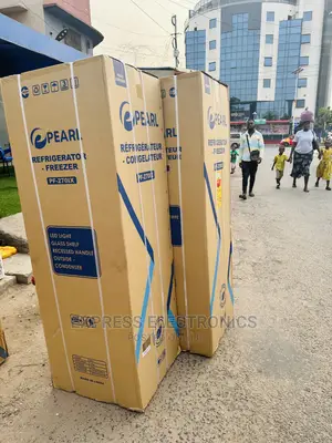 *Inbuilt Stabilizer *Inside Condenser Pearl PF-270IX (166 L