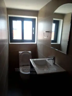 4bdrm House in Testimonial Building, Lake Side Estate for Sale