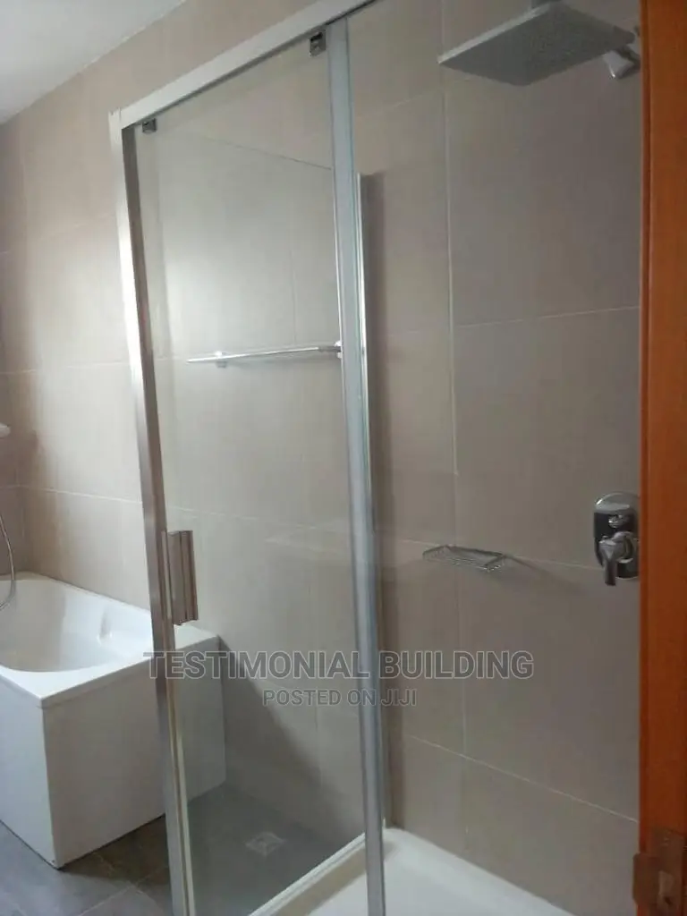 4bdrm House in Testimonial Building, Lake Side Estate for Sale