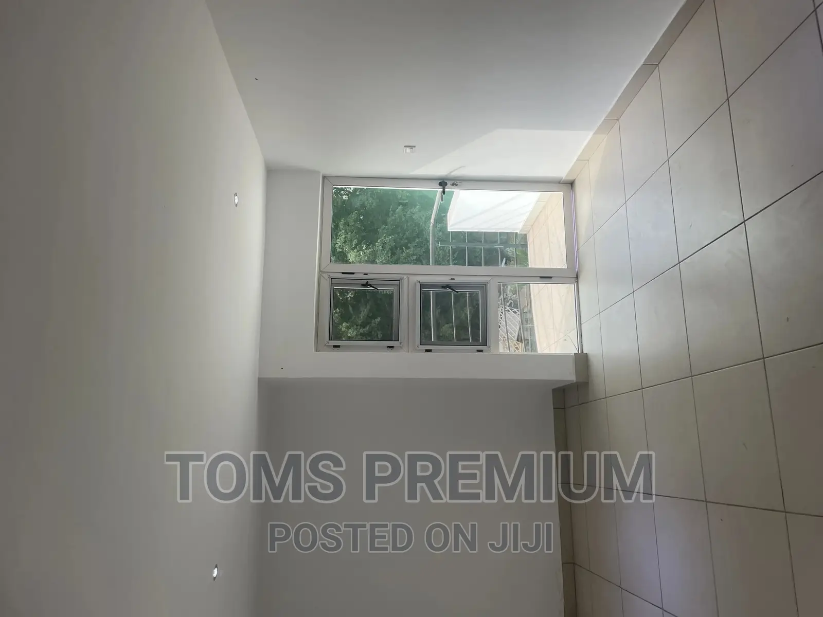 2bdrm Townhouse / Terrace in Cpl Estate, Ashaley Botwe for Rent