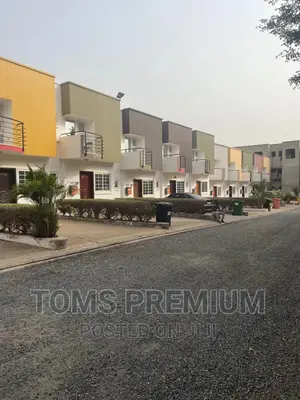 2bdrm Townhouse / Terrace in Cpl Estate, Ashaley Botwe for Rent