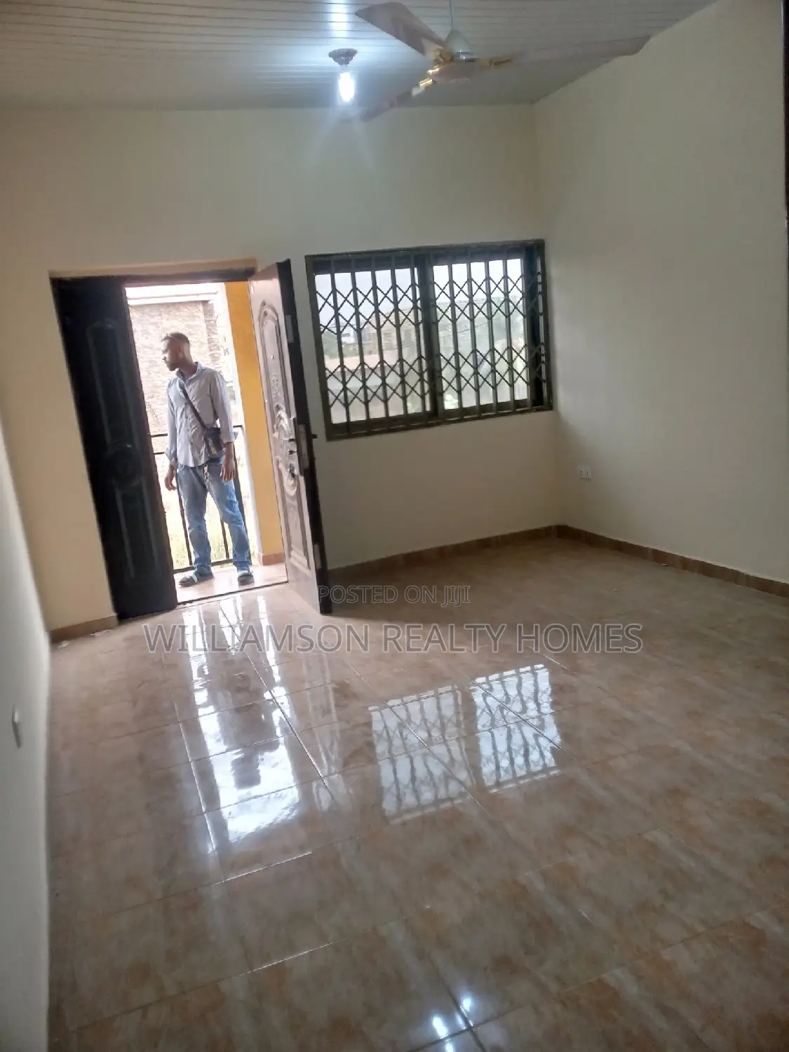1bdrm Apartment in Community 18 Area, Spintex for Rent