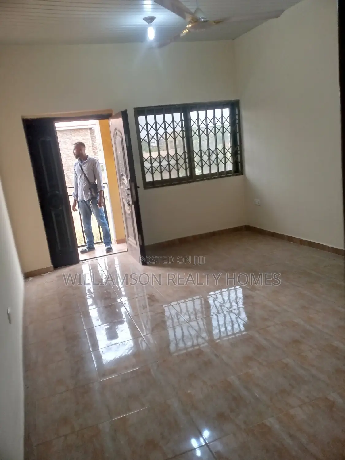 1bdrm Apartment in Community 18 Area, Spintex for Rent