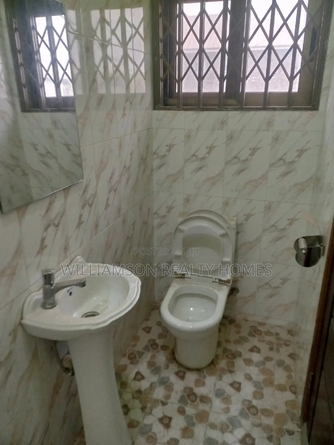 1bdrm Apartment in Community 18 Area, Spintex for Rent