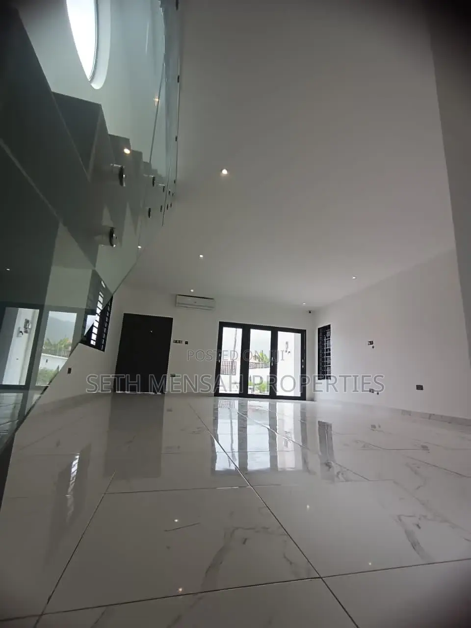 3bdrm House in Oyarifa for Sale