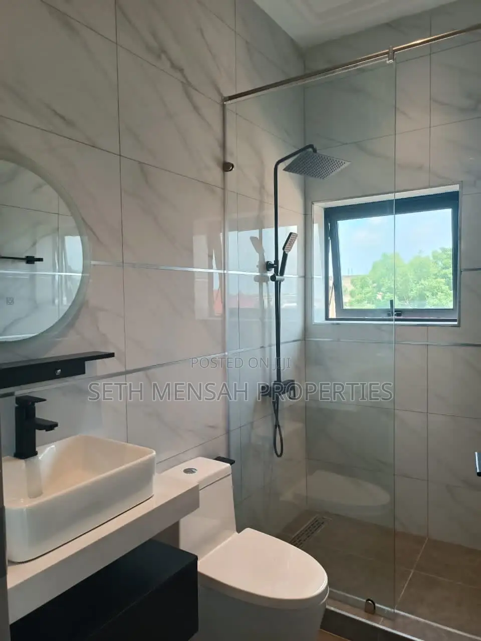 3bdrm House in East Legon for Sale