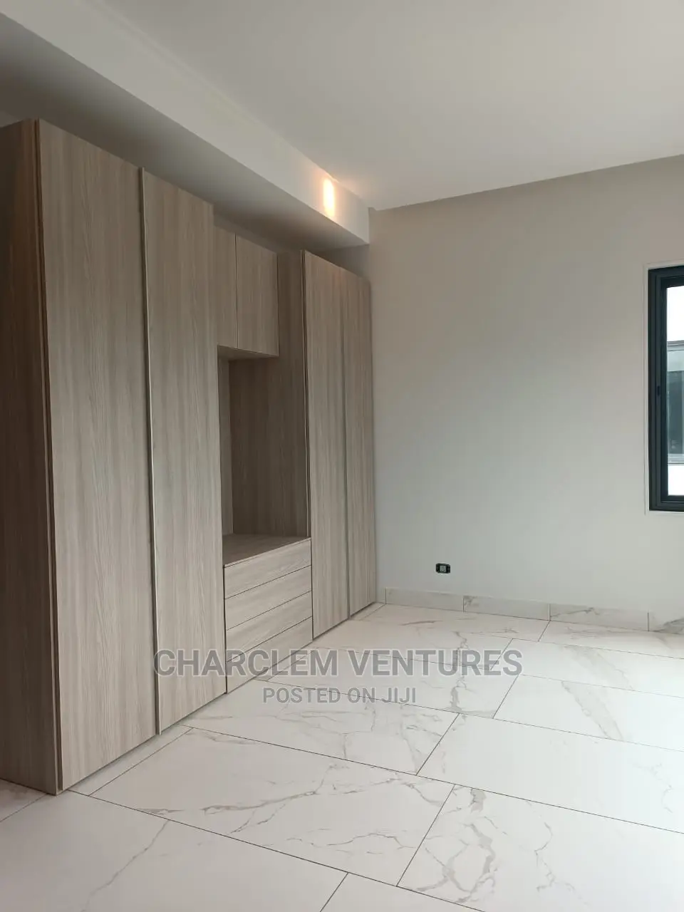 3bdrm Townhouse / Terrace in Charclem Ventures, Accra Metropolitan