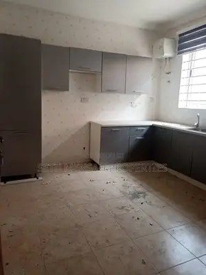6bdrm House in Spintex for Rent