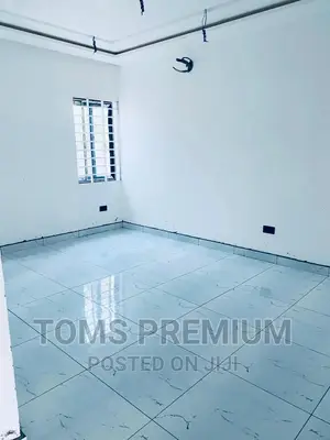 3bdrm House in Lakeside Estate, Ashaley Botwe for Sale
