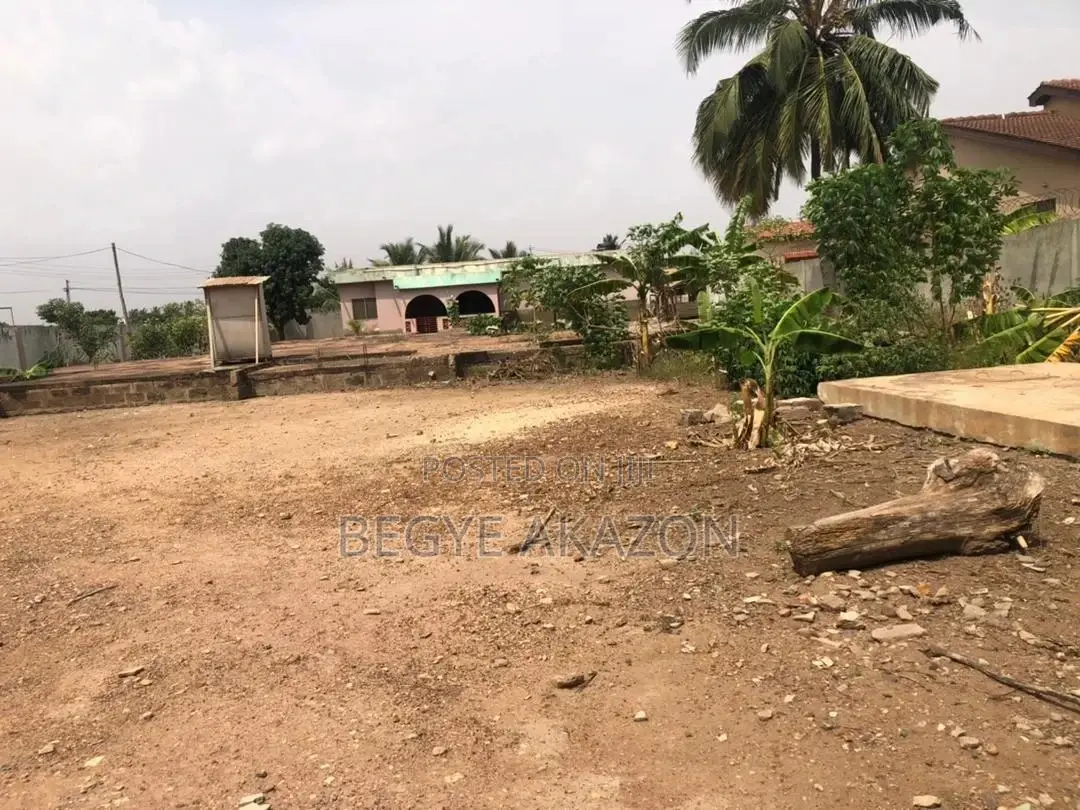 1 Plot 4 Sale at Adabraka Niagara Hotel