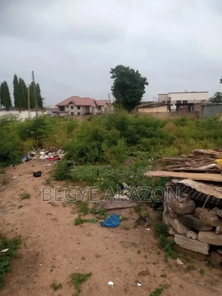 1 Plot 4 Sale at Adabraka Niagara Hotel