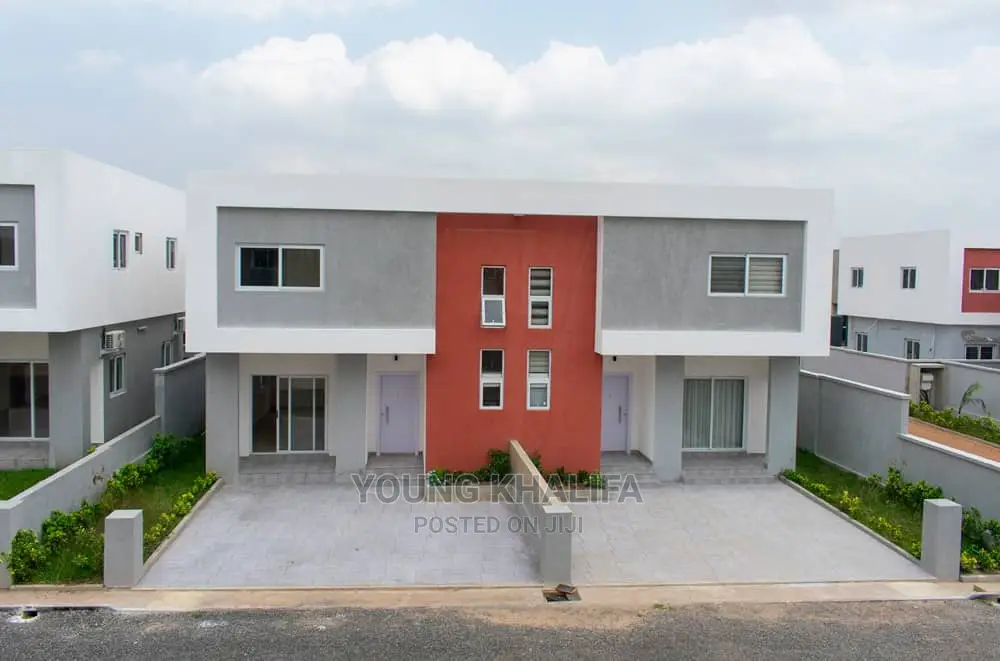 Furnished 3bdrm House in Estate House'S, Tema Metropolitan for sale