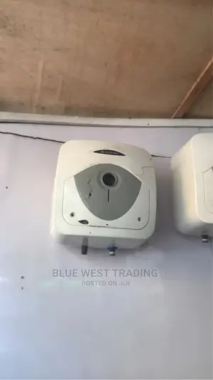 Ariston Water Heater 10 Litres