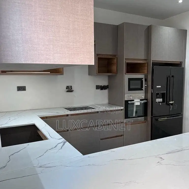 Modern Kitchen Cabinets