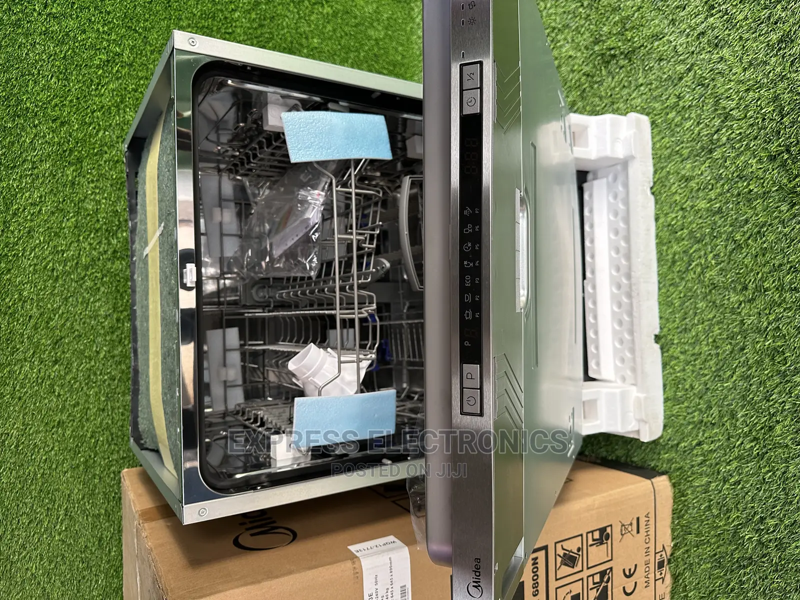 Midea Built-In 12 Plate Dishwasher [WQP12-7713E] Stylish New