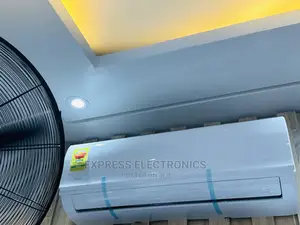 2.5hp Split AC Midea Transparent Panel