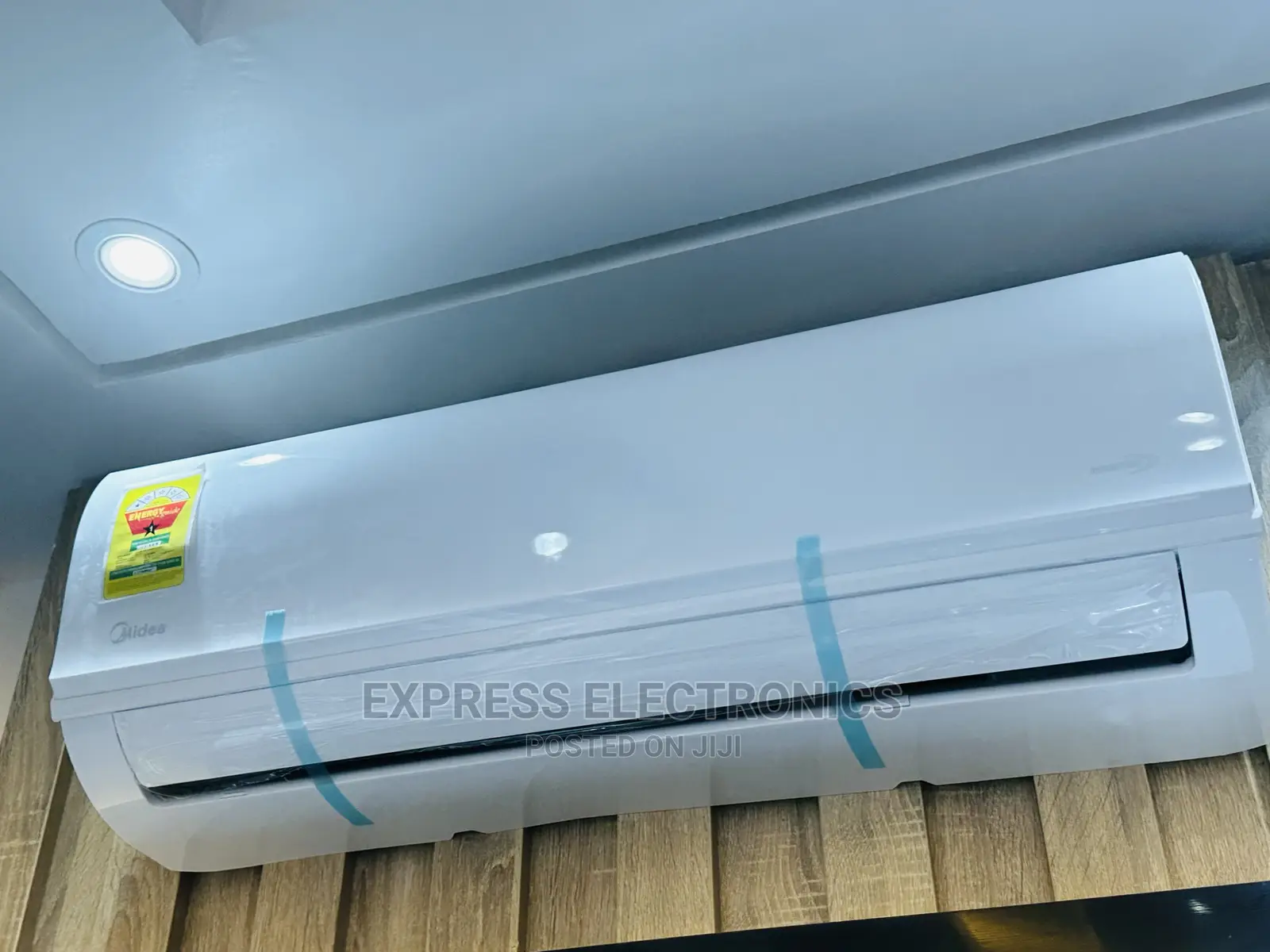 1.5hp Midea Original Design Stylish AC Split