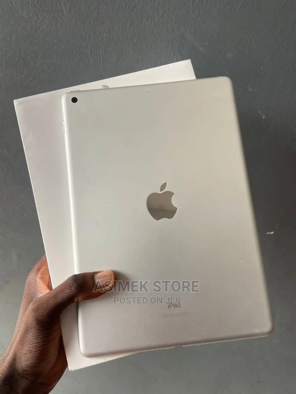 New Apple iPad 10.2 (2021) 64 GB Silver