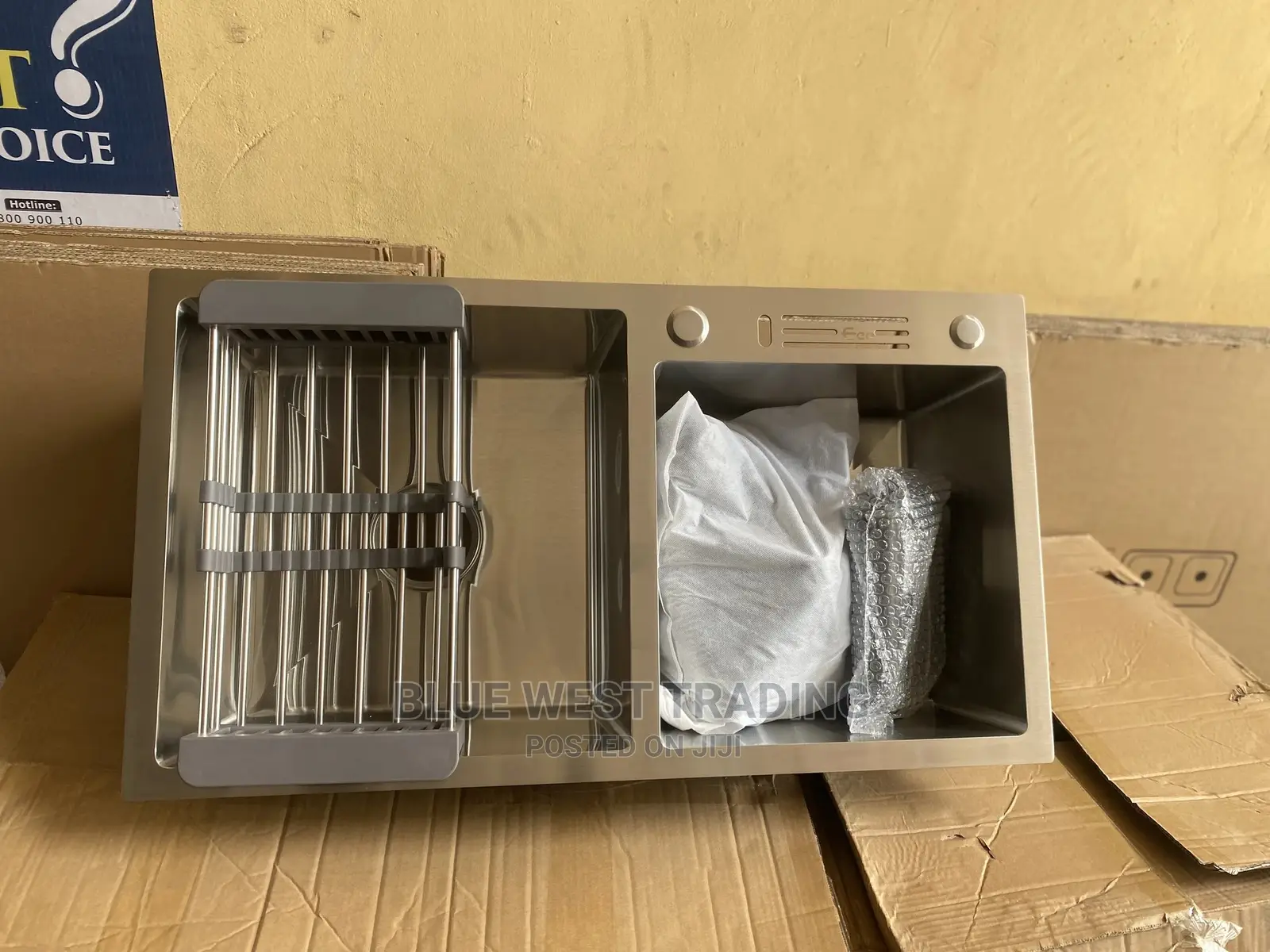 Grey Cabinet Sink With Knife Holder