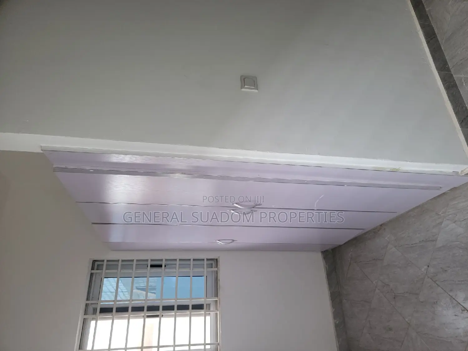 3bdrm House in Suadom Properties, Spintex for Sale