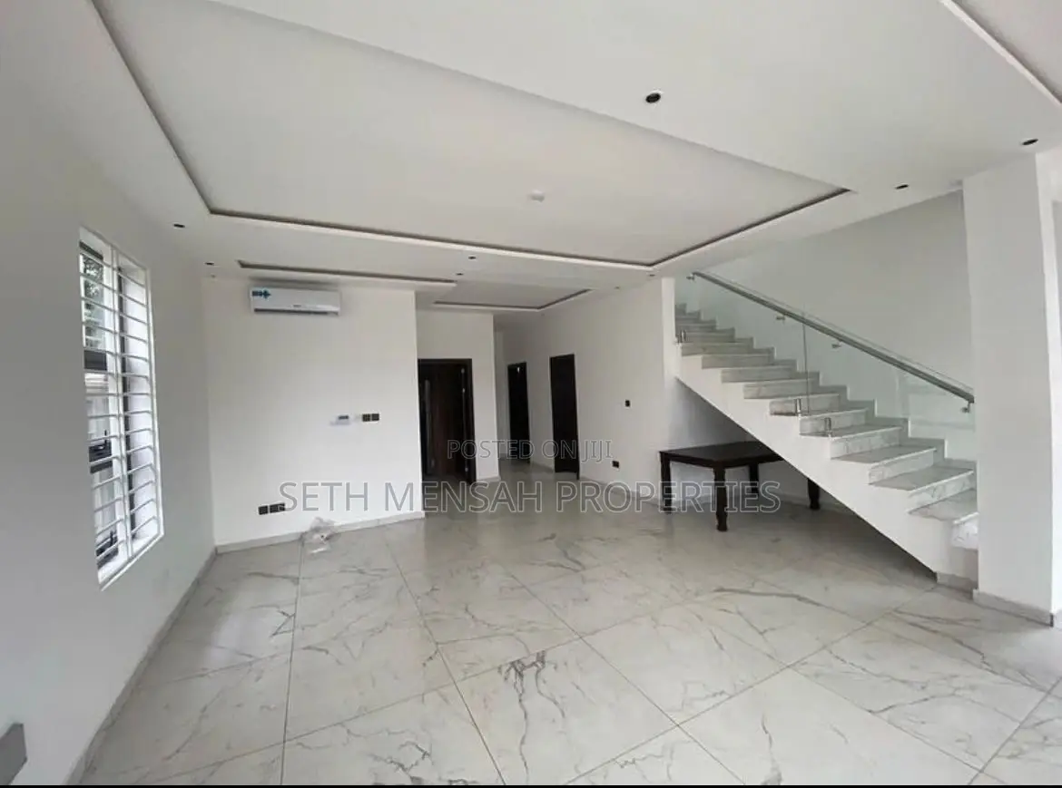 5bdrm House in Roman Ridge for Sale