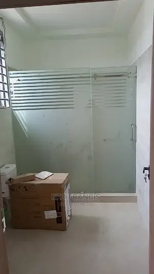 Shower Glass Partition
