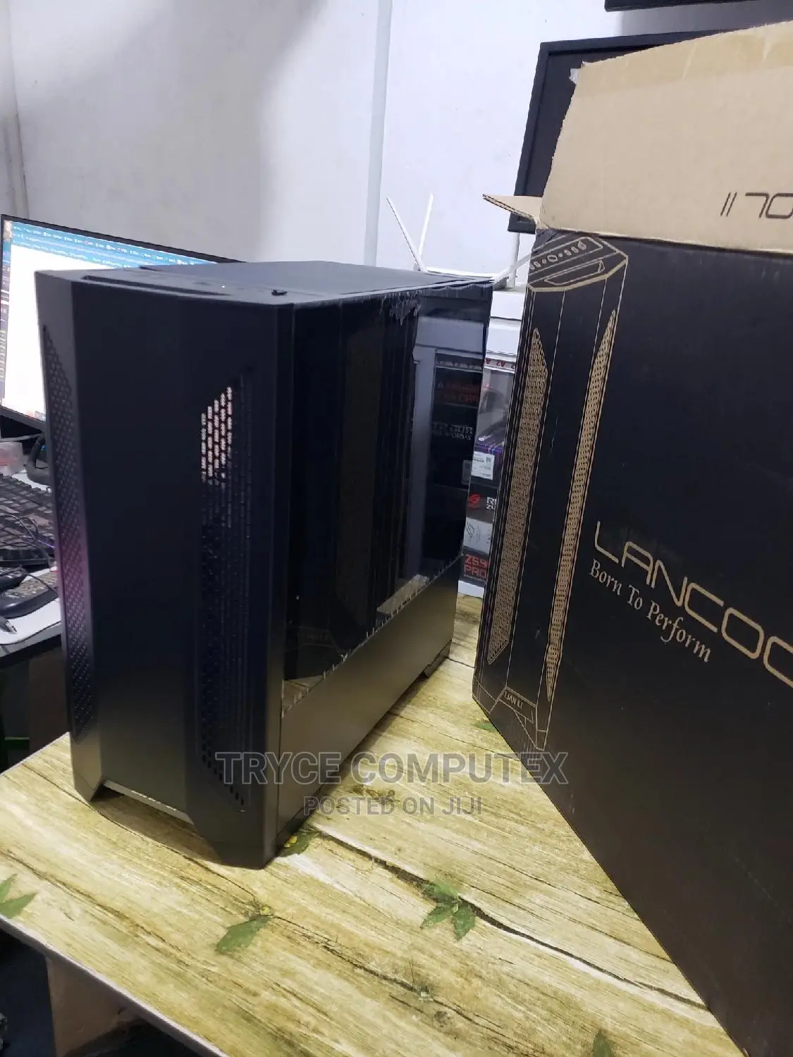 Lian Li Lancool Tempered Glass Atx Cas