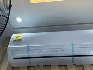 Midea 2.5ho Split AC Smart Auto Recovery