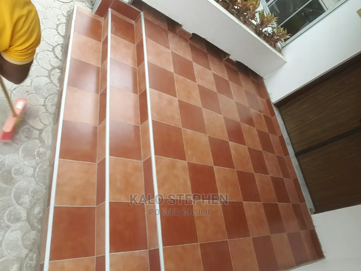 Experienced Tiles Contrutor