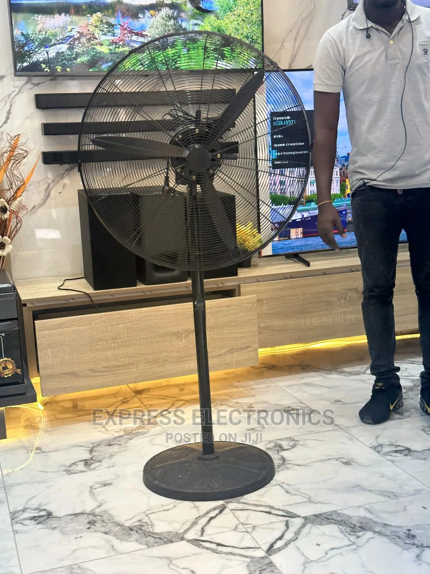 Standing Fan - 26 Inch Black