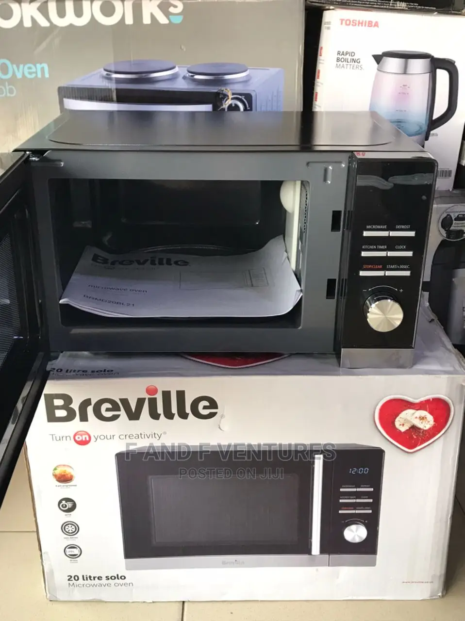 Breville Digital Microwave 20l- UK