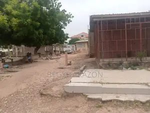1 Plot 4 Sale Osu Papaye Down