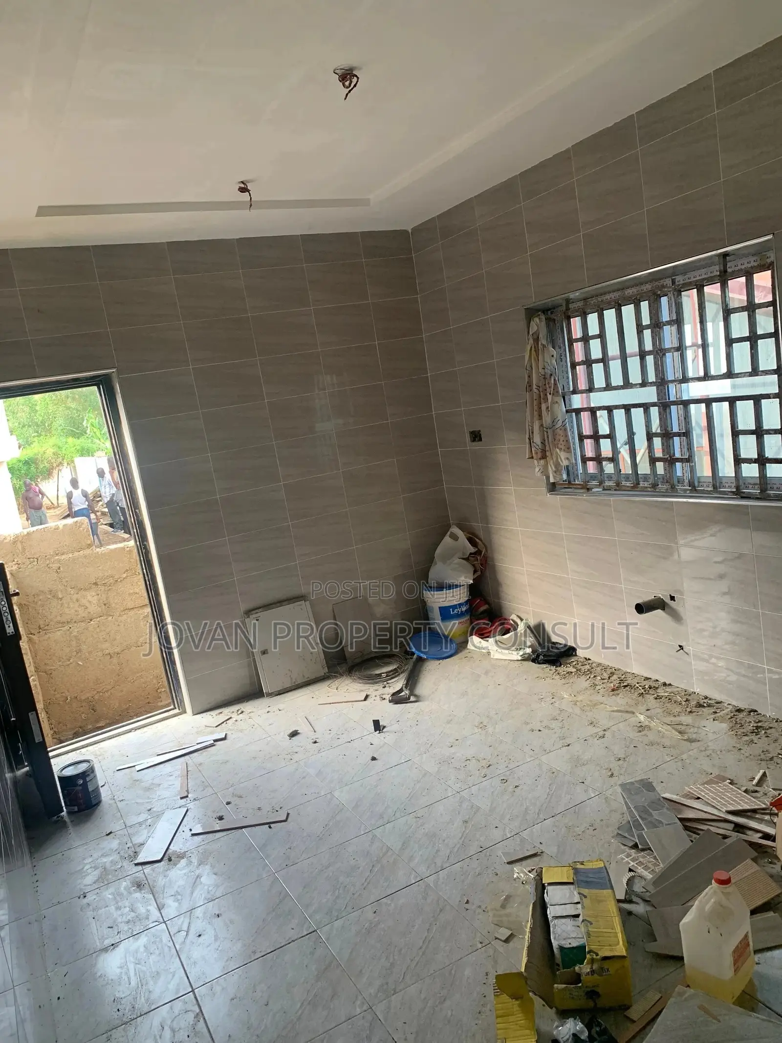 3bdrm House in Kwabenya Acp, Ga South Municipal for sale