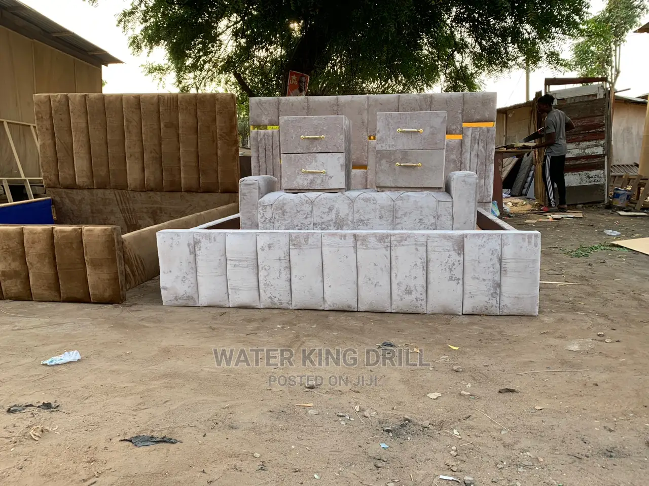 King Size Bed Frame and Drawers With Sofa