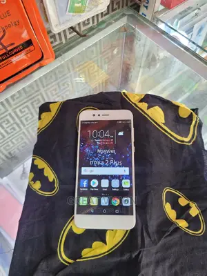 Huawei Nova 2 Plus 128 GB Silver