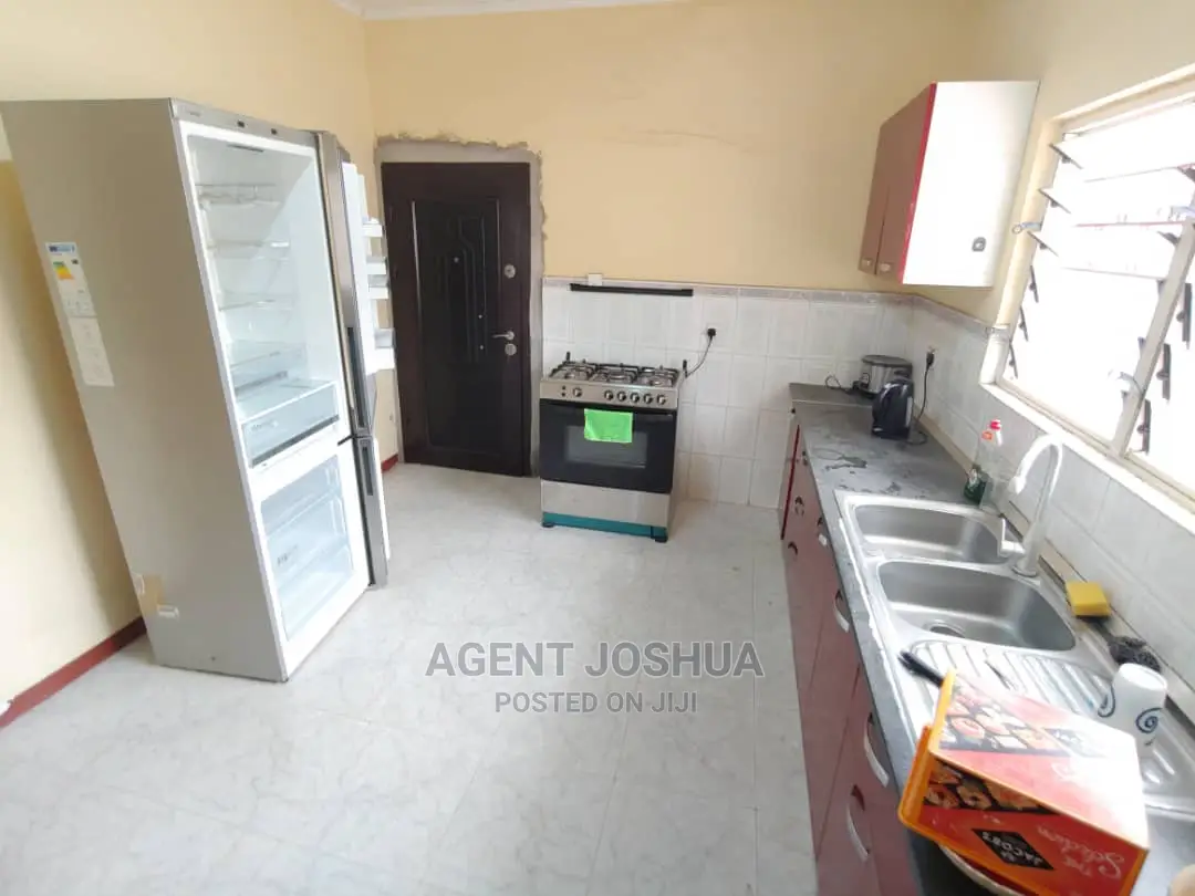 Furnished 2bdrm House in Regimanuel Estate for rent