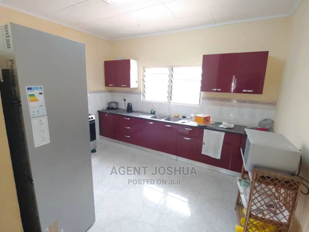 Furnished 2bdrm House in Regimanuel Estate for rent