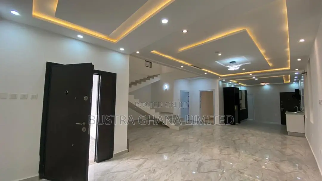 Furnished 4bdrm Mansion in Tseaddo Not Far From, Trade Fair for sale