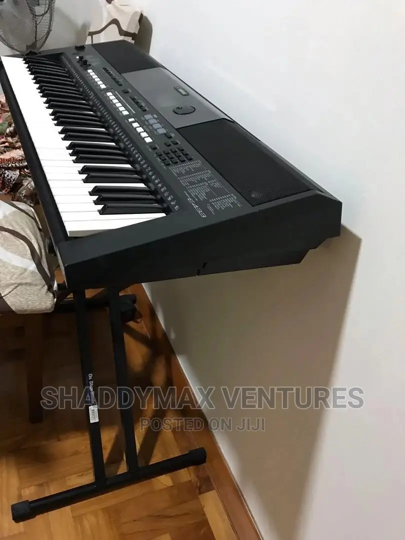 Yamaha E433